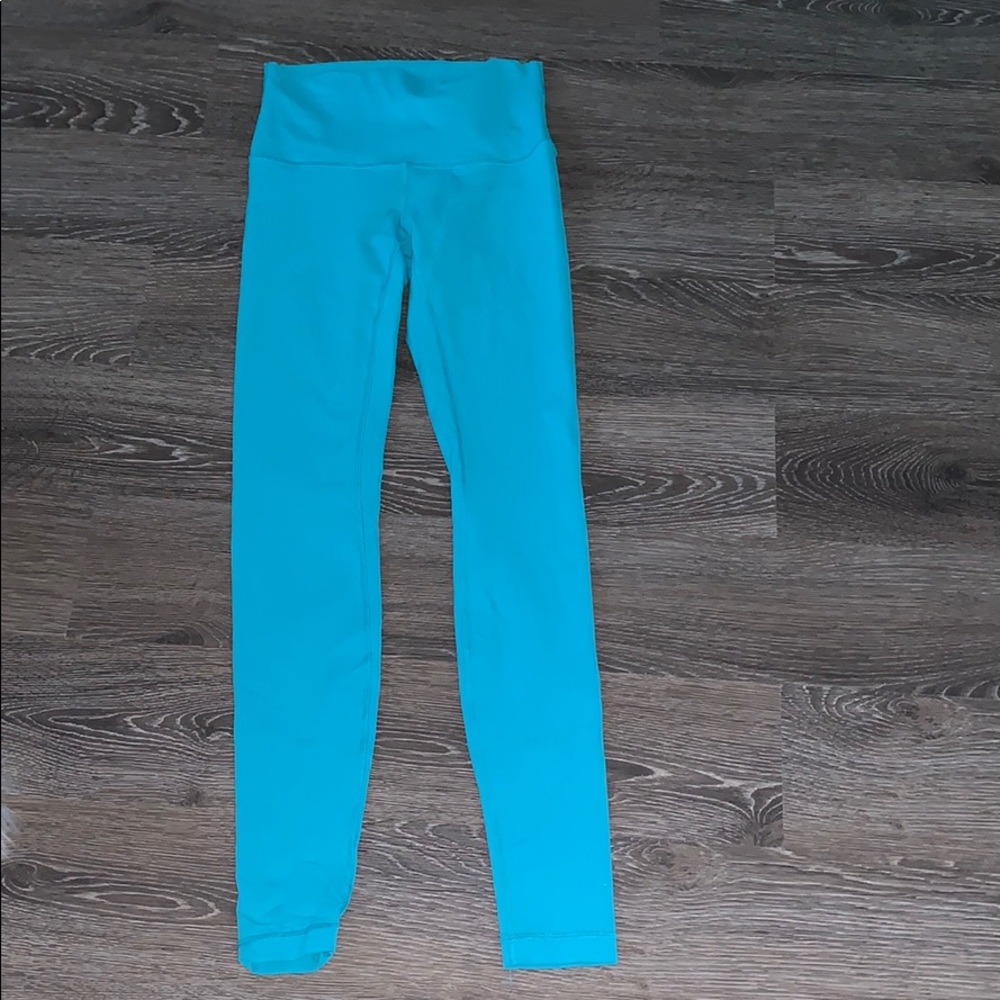 🍋🍋lululemon wunder under size 6